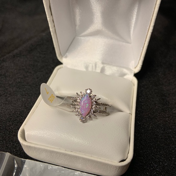 Bomb party Rose fire Opal ring - Picture 2 of 2